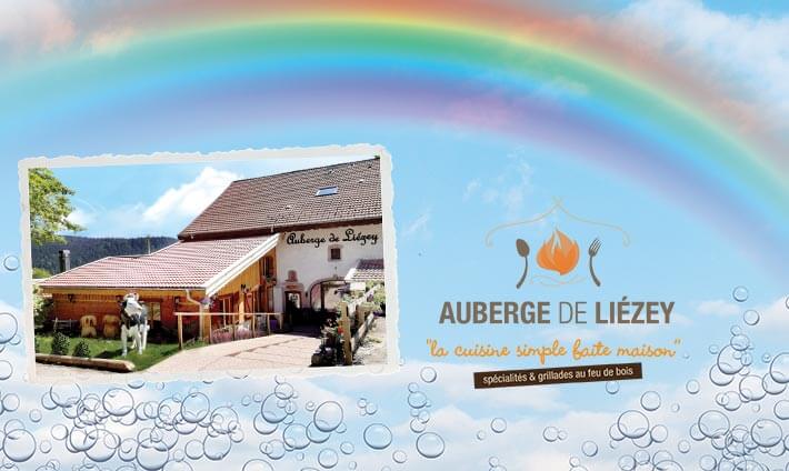 L’Auberge de Liézey sous un arc en ciel