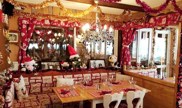 Décoration de Noël au restaurant